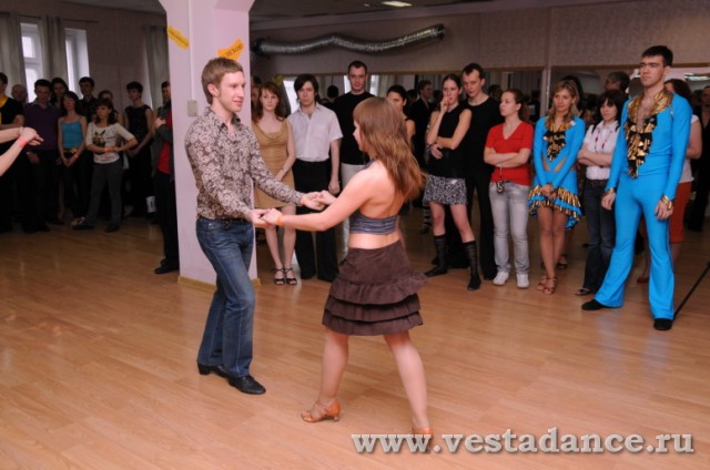Школа танцев Vesta