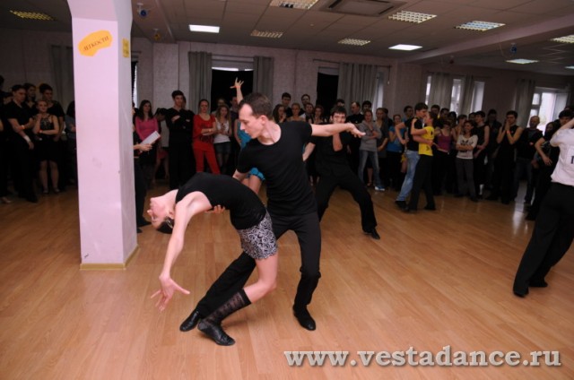 Школа танцев Vesta
