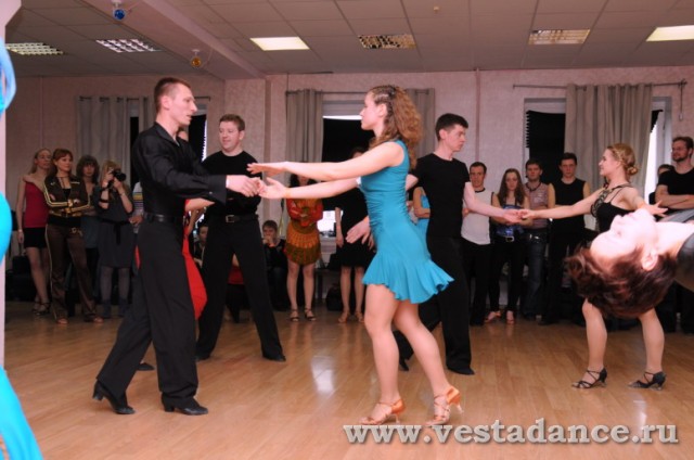 Школа танцев Vesta