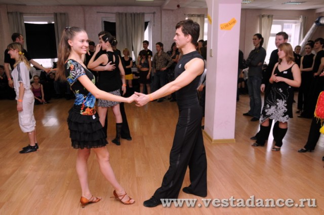 Школа танцев Vesta