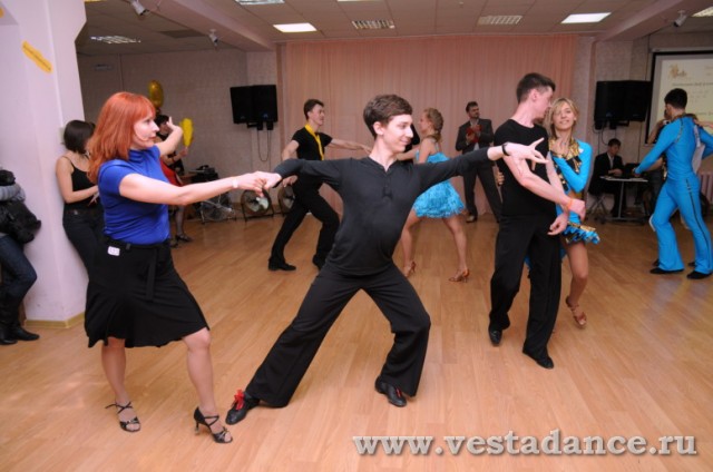 Школа танцев Vesta