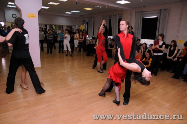 Школа танцев Vesta