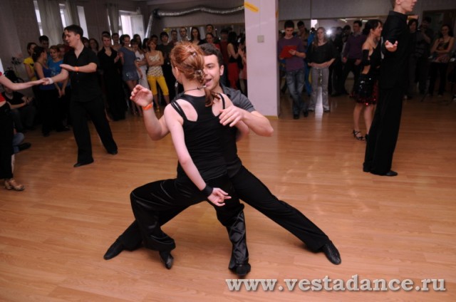 Школа танцев Vesta