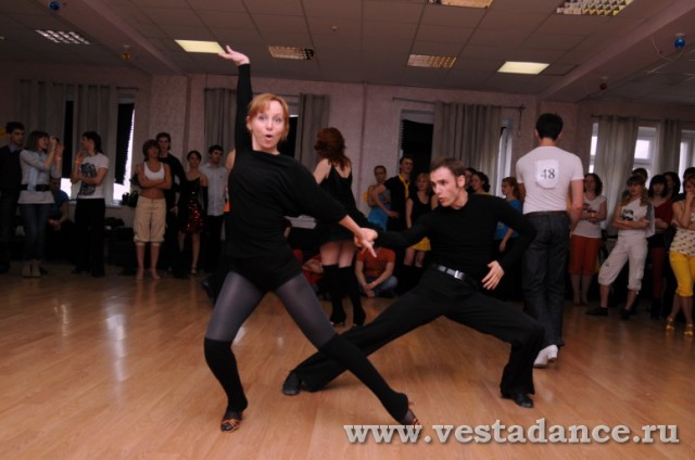 Школа танцев Vesta