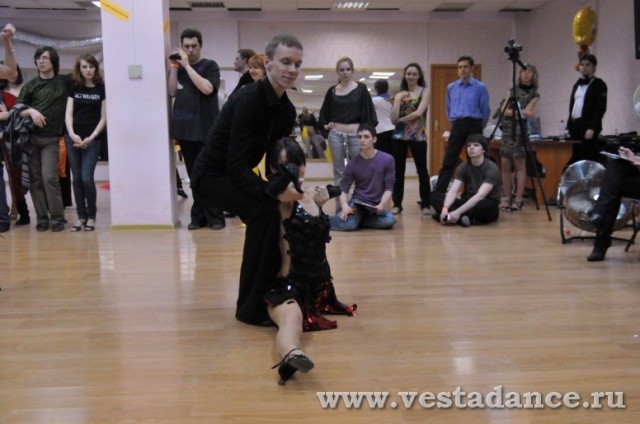Школа танцев Vesta