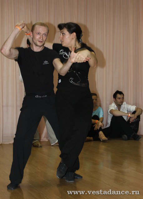 Школа танцев Vesta