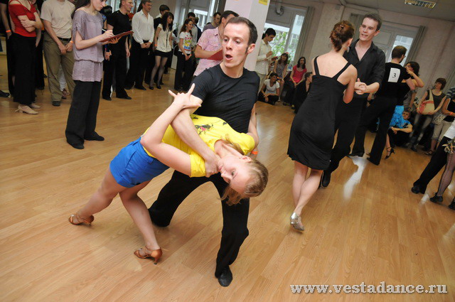 Школа танцев Vesta