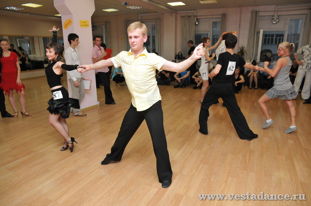 Школа танцев Vesta