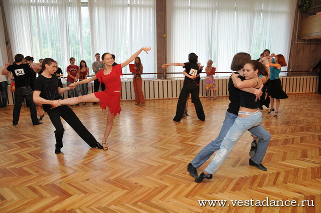 Школа танцев Vesta