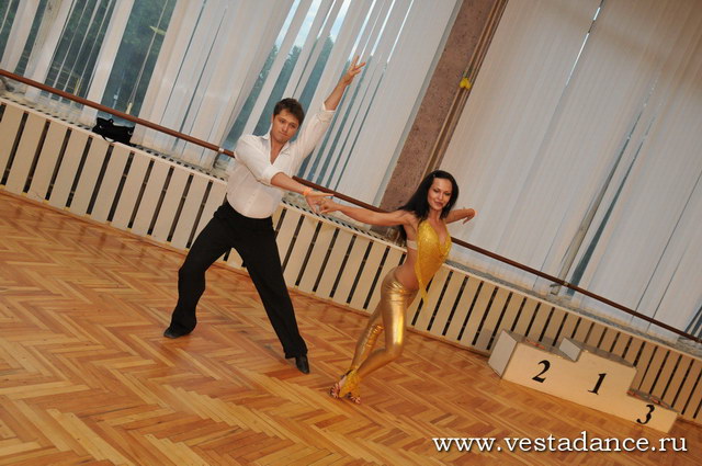 Школа танцев Vesta