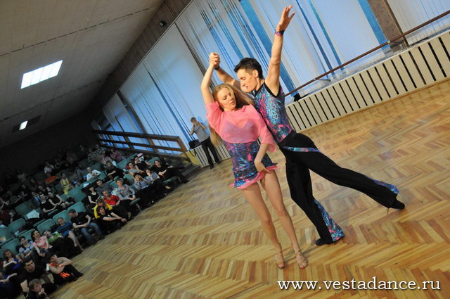 Школа танцев Vesta