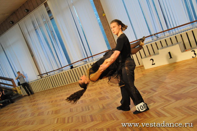 Школа танцев Vesta