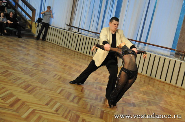 Школа танцев Vesta