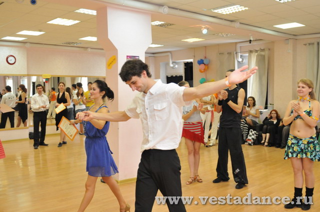 Школа танцев Vesta
