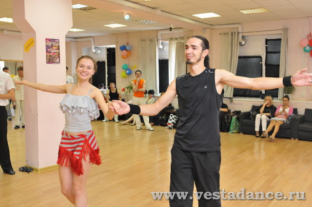 Школа танцев Vesta