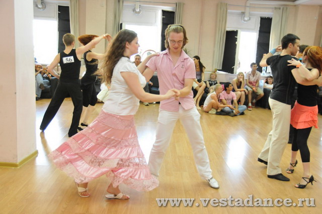 Школа танцев Vesta