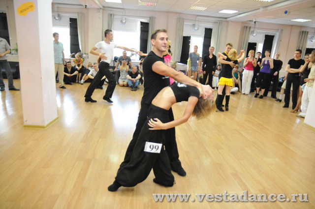 Школа танцев Vesta
