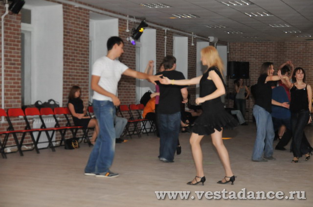 Школа танцев Vesta