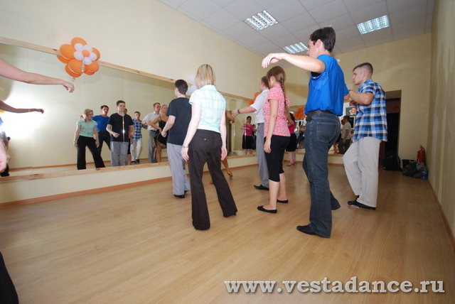 Школа танцев Vesta