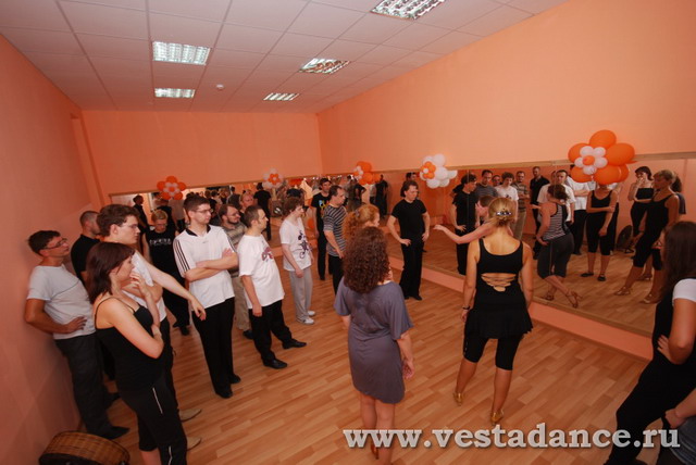 Школа танцев Vesta