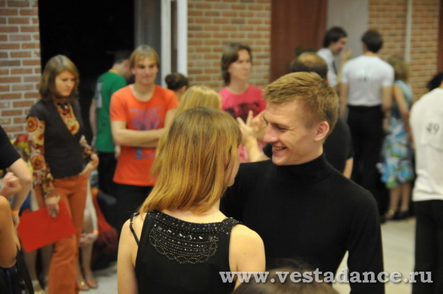 Школа танцев Vesta