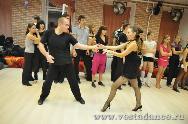 Школа танцев Vesta