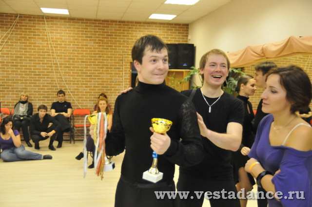 Школа танцев Vesta