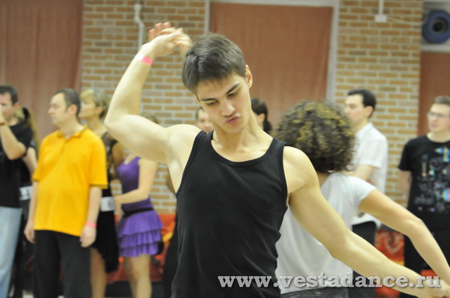 Школа танцев Vesta