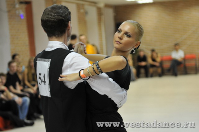 Школа танцев Vesta
