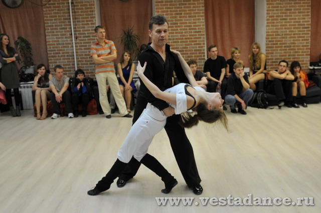 Школа танцев Vesta