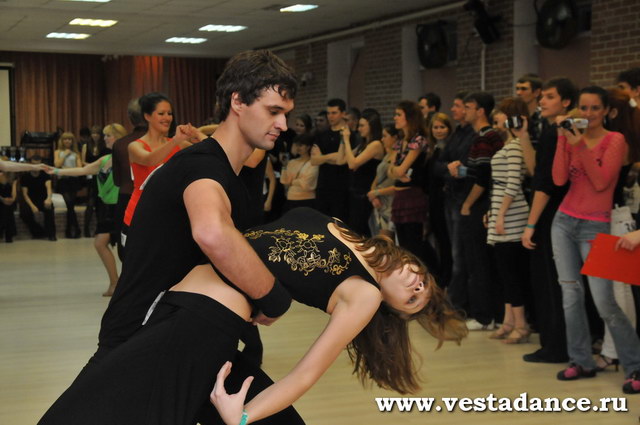 Школа танцев Vesta