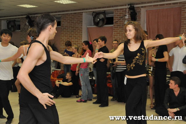 Школа танцев Vesta