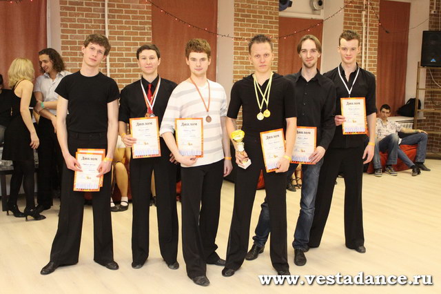 Школа танцев Vesta