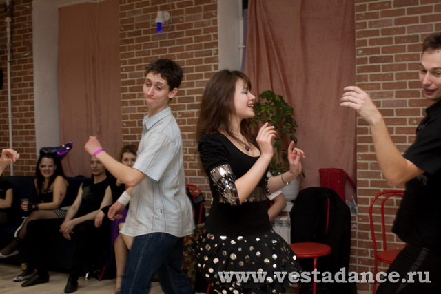 Школа танцев Vesta