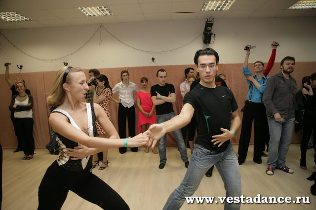 Школа танцев Vesta