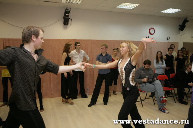 Школа танцев Vesta