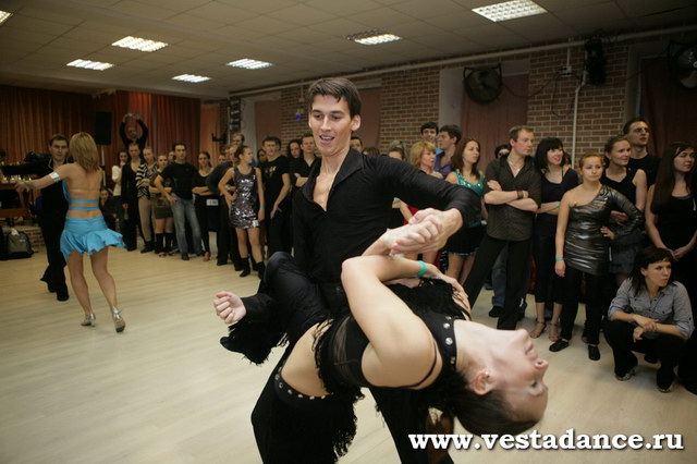 Школа танцев Vesta