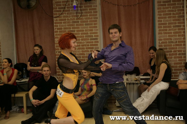 Школа танцев Vesta