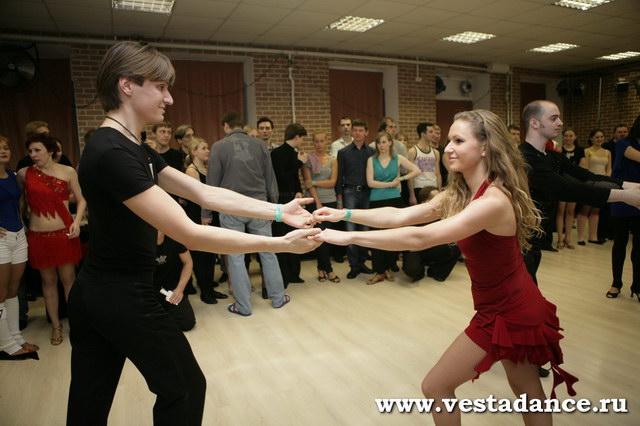 Школа танцев Vesta