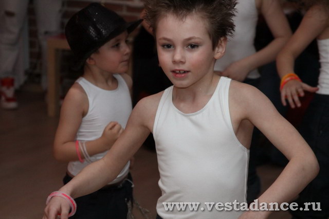 Школа танцев Vesta
