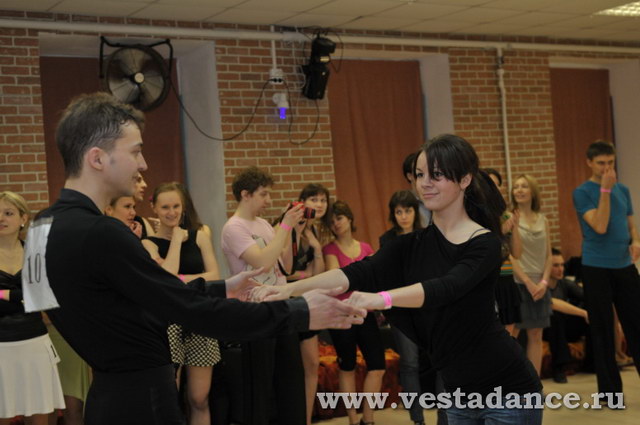 Школа танцев Vesta
