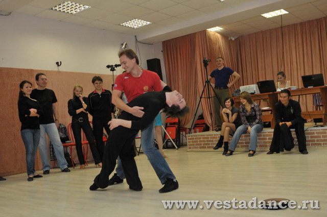 Школа танцев Vesta