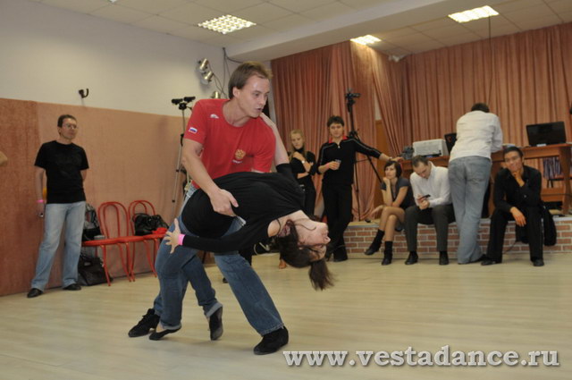 Школа танцев Vesta