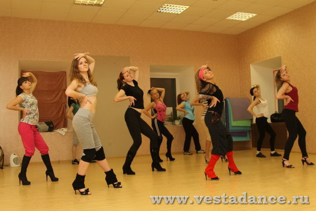 Школа танцев Vesta