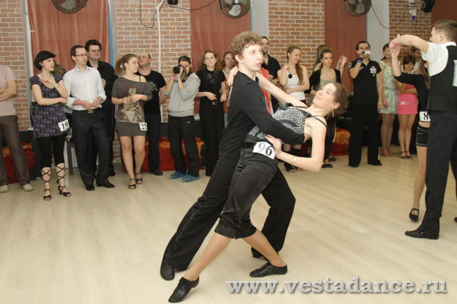 Школа танцев Vesta