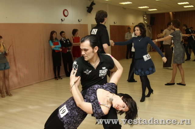 Школа танцев Vesta