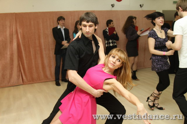 Школа танцев Vesta
