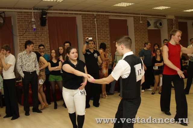 Школа танцев Vesta