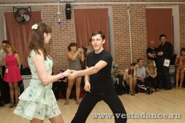 Школа танцев Vesta