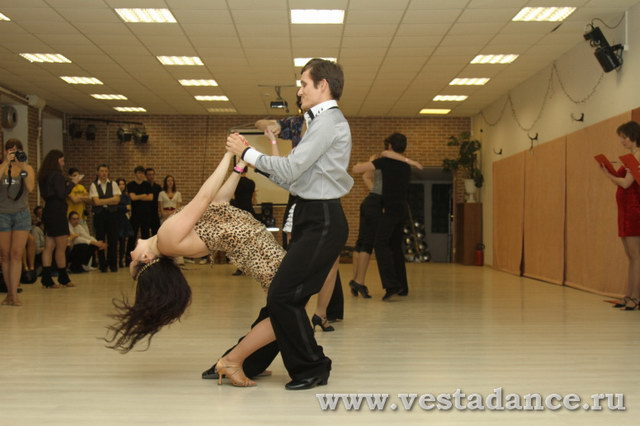 Школа танцев Vesta
